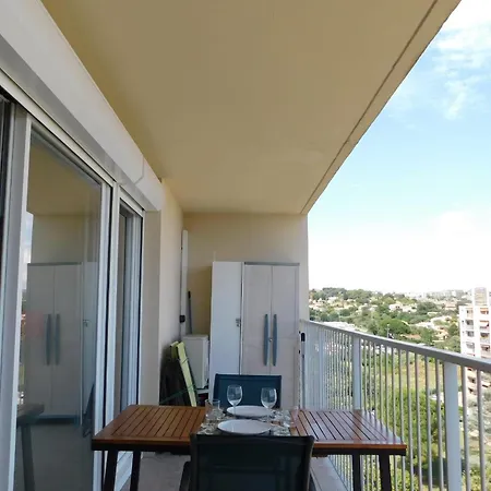 Cosy Air-conditioned T2 Ambroisie With Sea View アパート アンティーブ