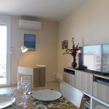 Cosy Air-conditioned T2 Ambroisie With Sea View *